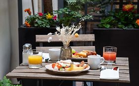 Mercure Paris Montparnasse Raspail